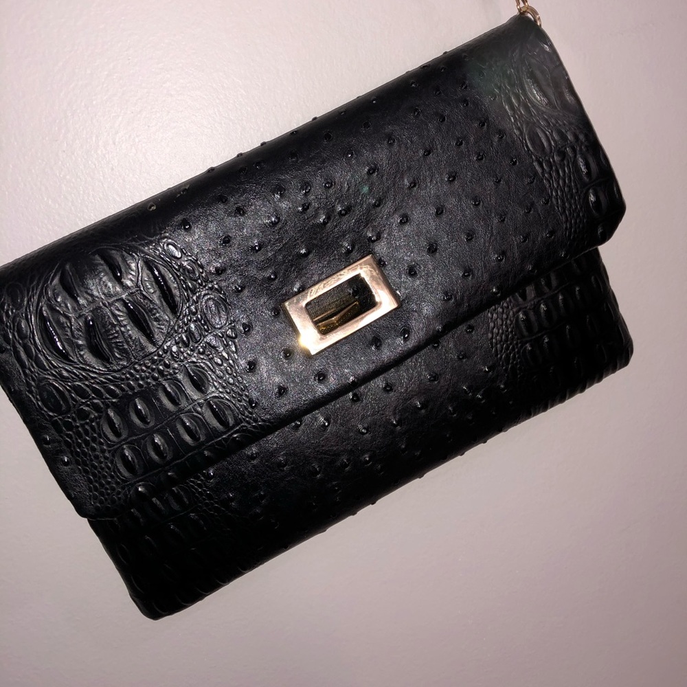 4 for 35 ✨Crossbody clutch purse